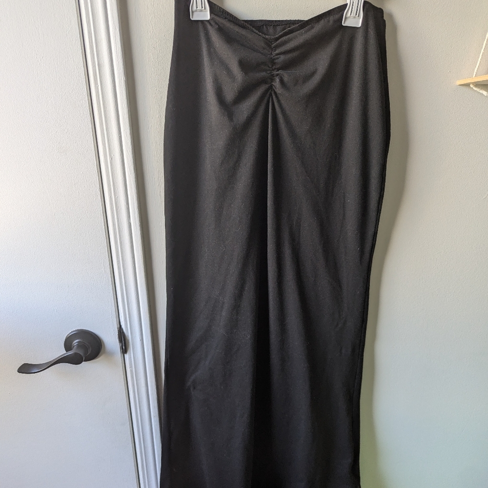 SHEIN Black Booty Ruched Maxi Skirt